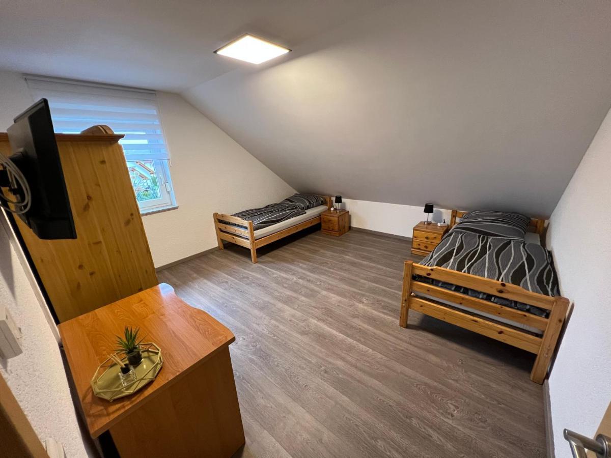 Ferienwohnung Loewen Wabern Eksteriør bilde