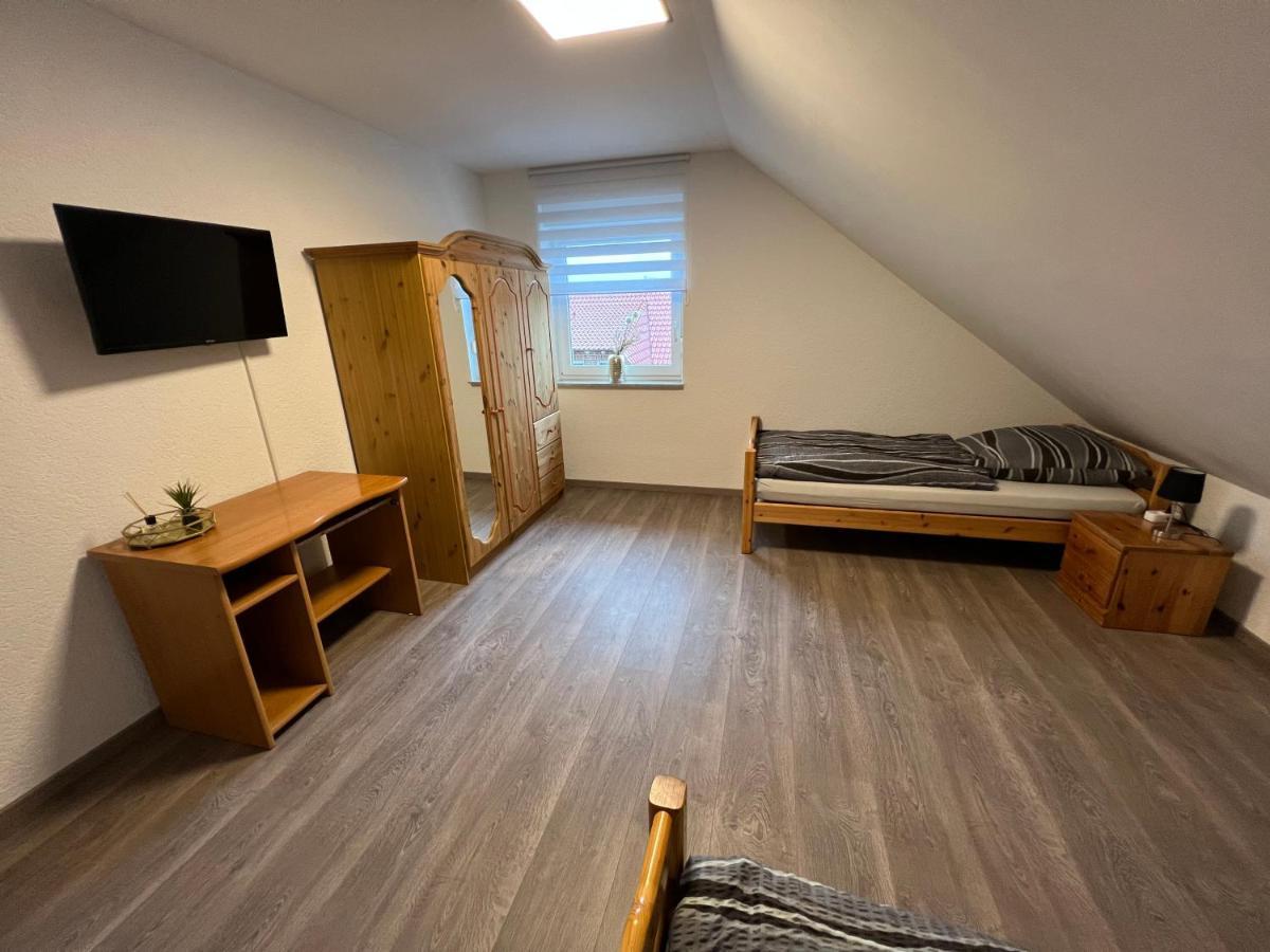 Ferienwohnung Loewen Wabern Eksteriør bilde